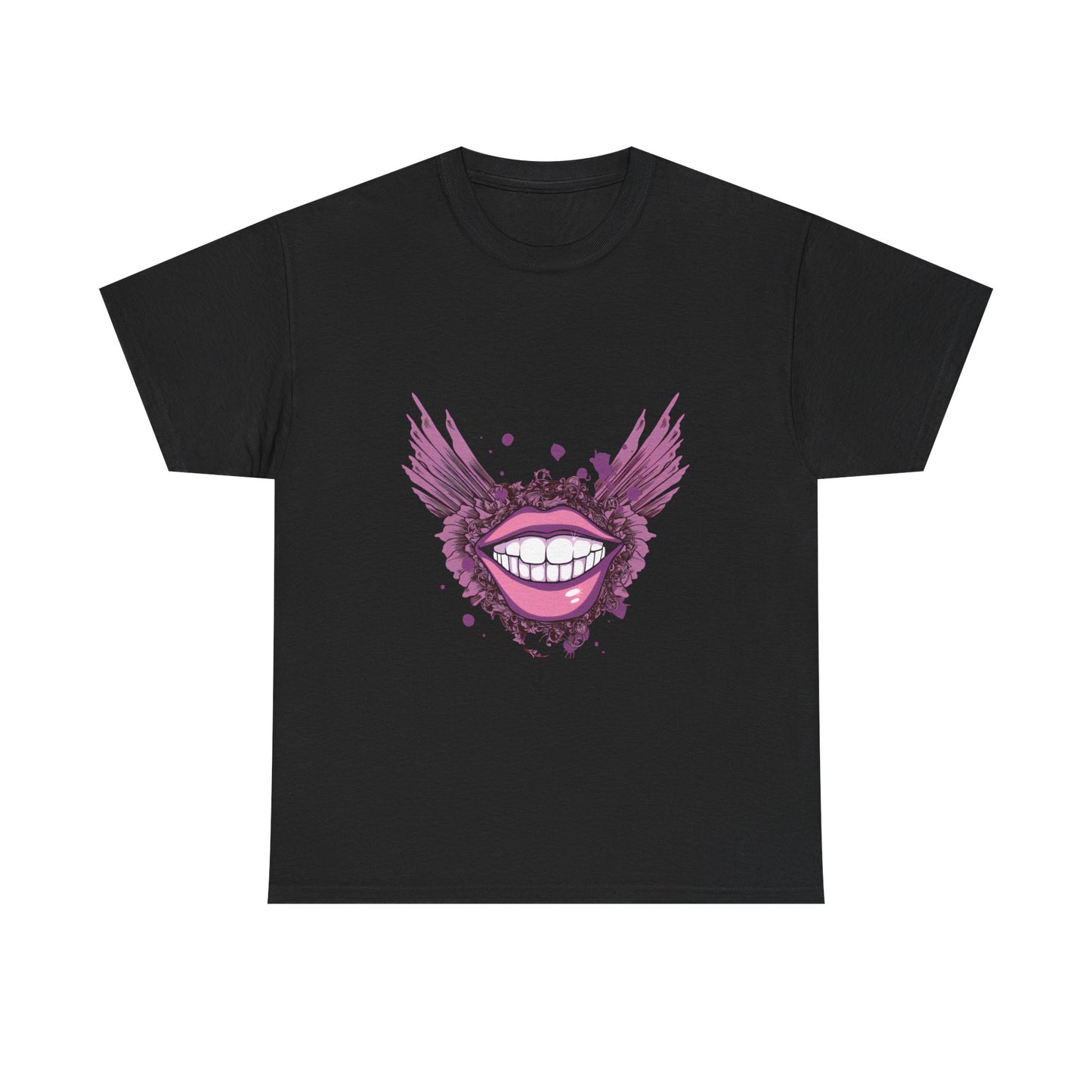 Smiling Lips Tee – Add a Touch of Playful Charm to Your Wardrobe!